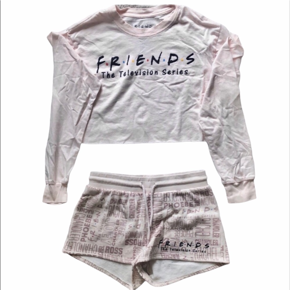 FRIENDS Pajama Set
